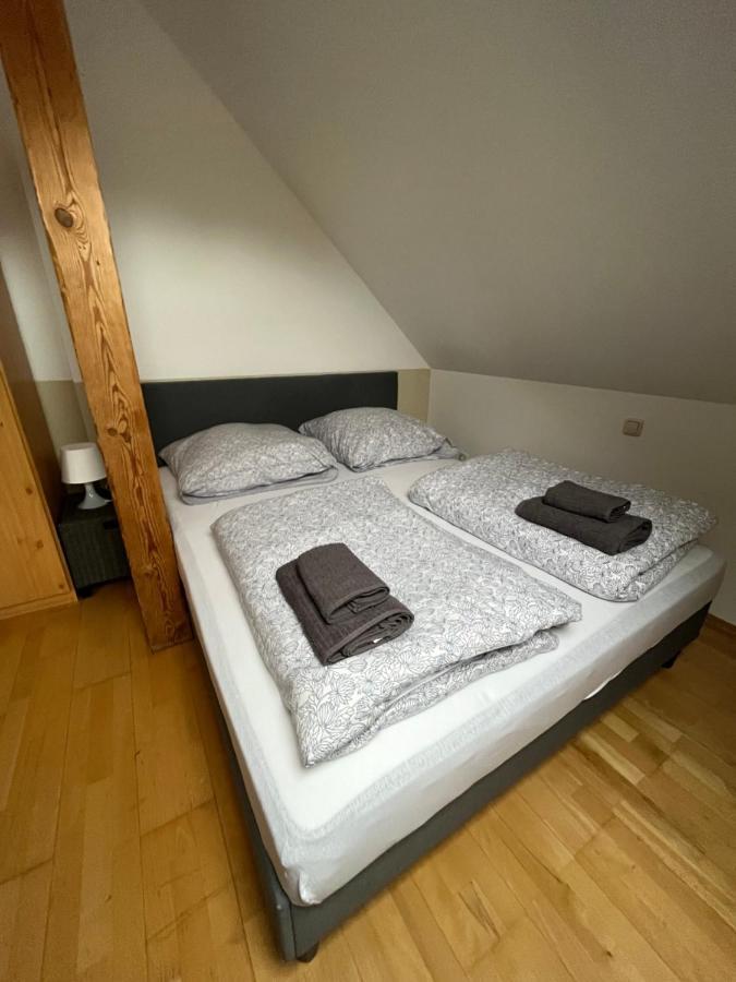 Doppelzimmer, Tv- Bad, Kuehlschrank- Parkplatz-17 Meine Екстер'єр фото