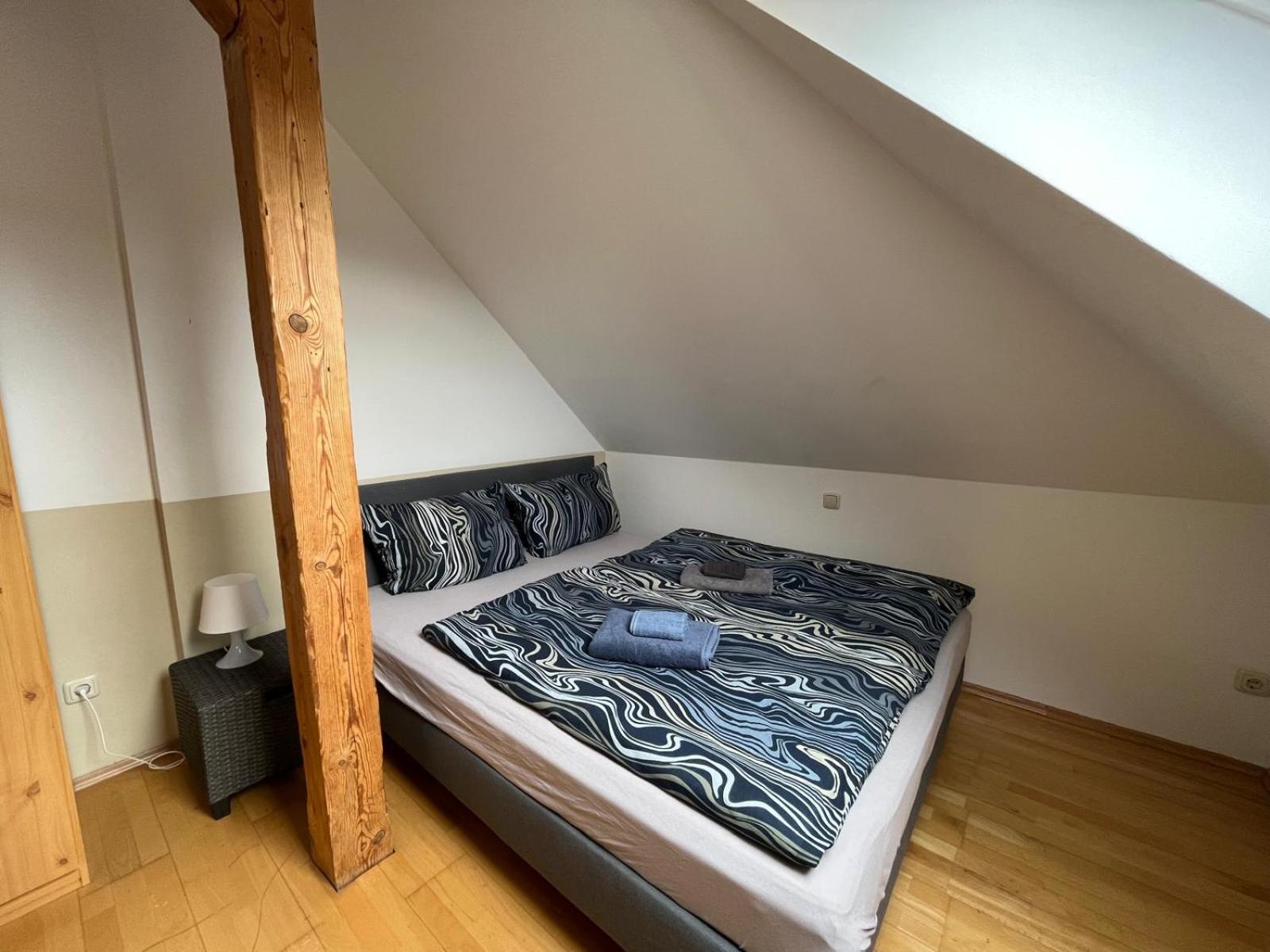 Doppelzimmer, Tv- Bad, Kuehlschrank- Parkplatz-17 Meine Екстер'єр фото